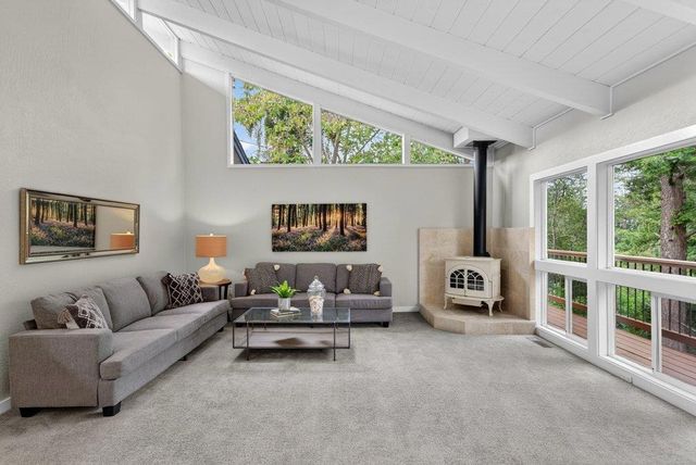 67 Hollins Drive, Santa Cruz, CA 95060
