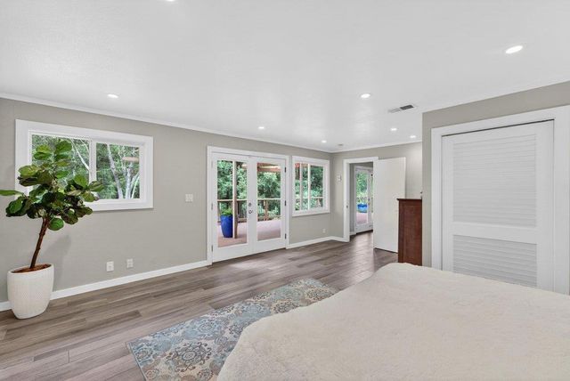 67 Hollins Drive, Santa Cruz, CA 95060