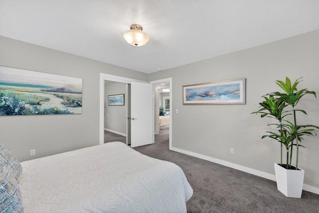 67 Hollins Drive, Santa Cruz, CA 95060