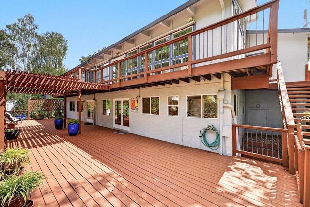67 Hollins Drive, Santa Cruz, CA 95060