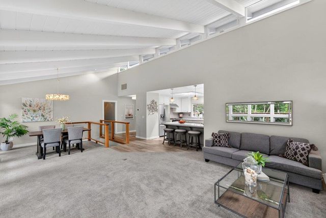 67 Hollins Drive, Santa Cruz, CA 95060