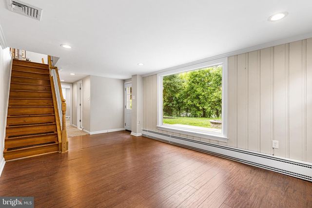 5227 RESERVATION RD, Drexel Hill, PA 19026