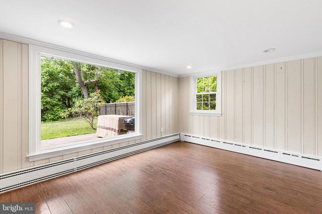 5227 RESERVATION RD, Drexel Hill, PA 19026