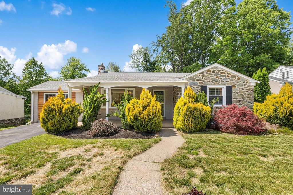 5227 RESERVATION RD, Drexel Hill, PA 19026