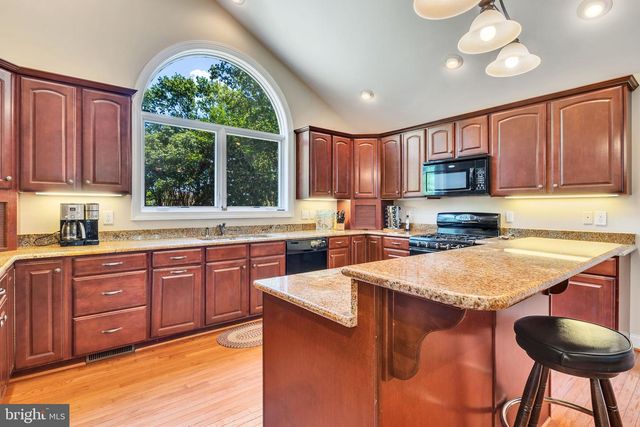 577 MELROSE RD, Lottsburg, VA 22511