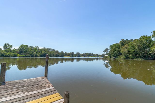 577 MELROSE RD, Lottsburg, VA 22511