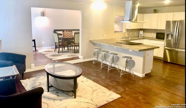 2007 Lamar, San Antonio, TX 78202