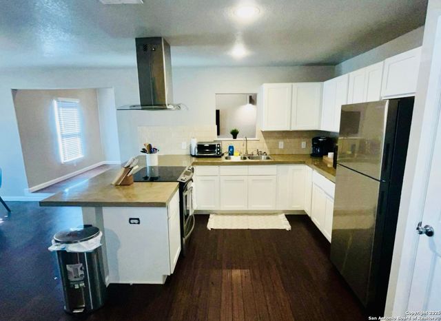 2007 Lamar, San Antonio, TX 78202