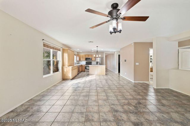 10440 E Bridgeport Street, Tucson, AZ 85747