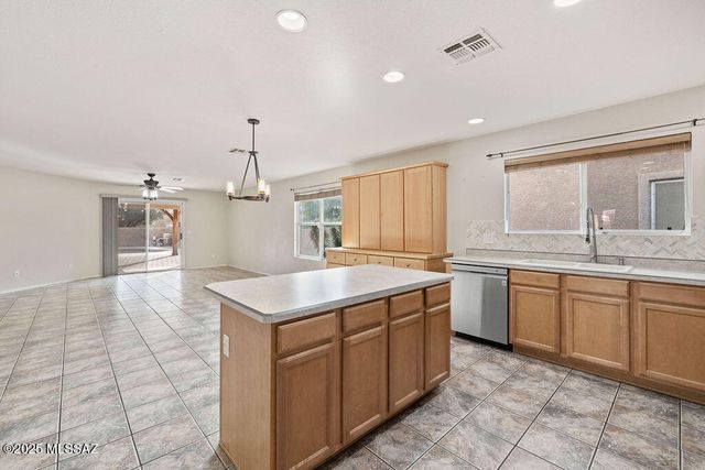 10440 E Bridgeport Street, Tucson, AZ 85747