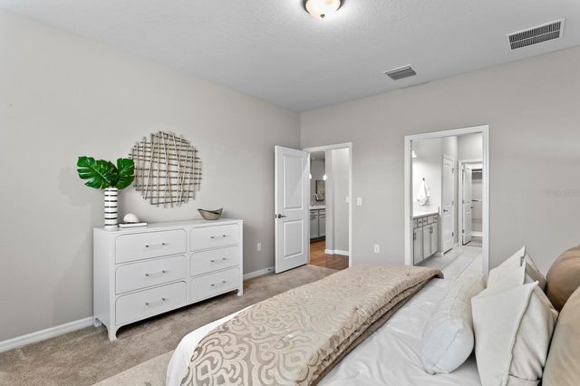 18908 WILLOWMORE CEDAR DRIVE, Lutz, FL 33558
