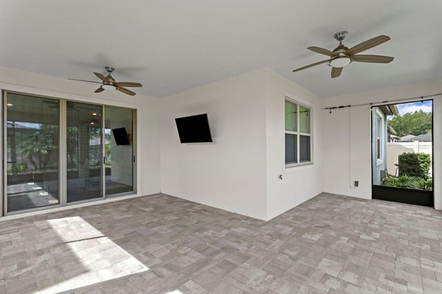 18908 WILLOWMORE CEDAR DRIVE, Lutz, FL 33558