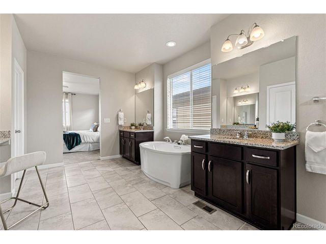 18769 W 92nd Dr, Arvada, CO 80007