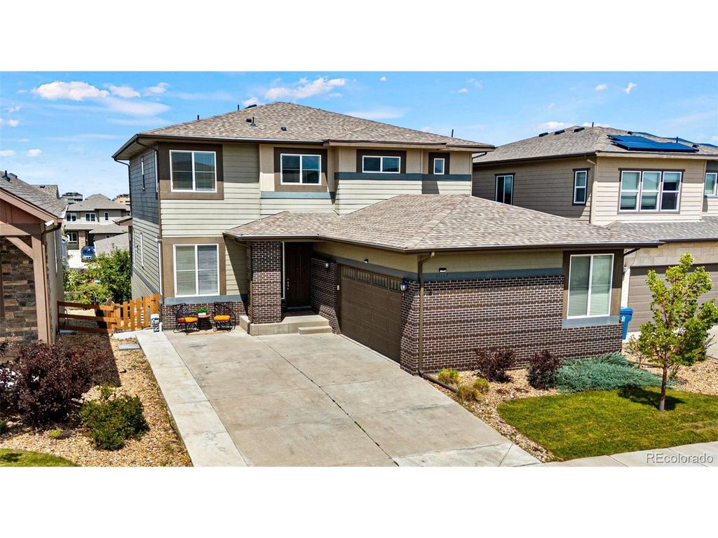 18769 W 92nd Dr, Arvada, CO 80007