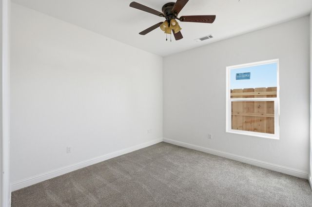 6347 W Elowin Avenue, Visalia, CA 93291