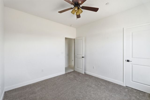 6347 W Elowin Avenue, Visalia, CA 93291