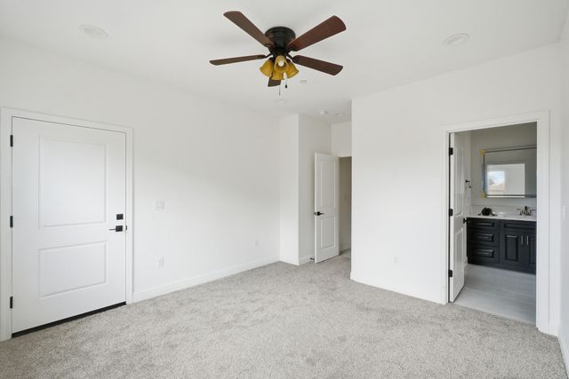 6347 W Elowin Avenue, Visalia, CA 93291