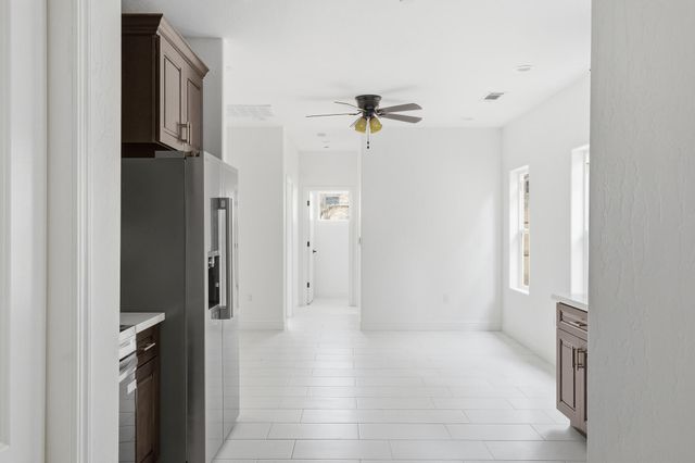 6347 W Elowin Avenue, Visalia, CA 93291