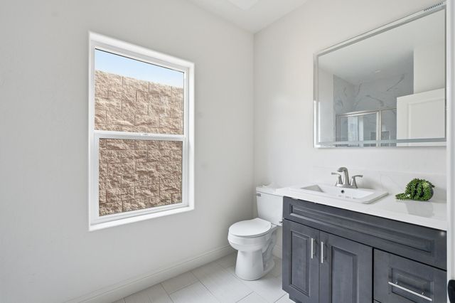 6347 W Elowin Avenue, Visalia, CA 93291