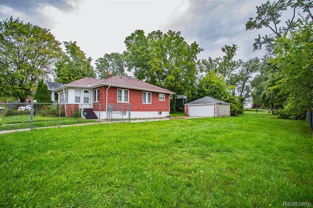 425 E Jamieson Street, Flint, MI 48505