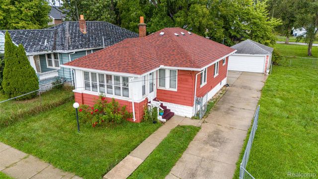 425 E Jamieson Street, Flint, MI 48505
