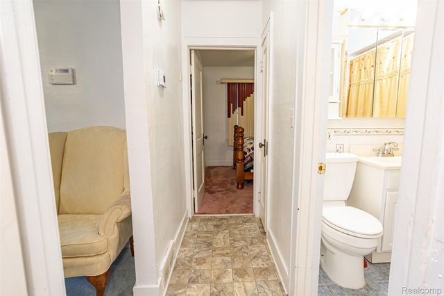 425 E Jamieson Street, Flint, MI 48505