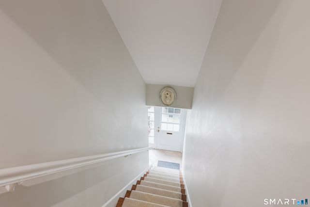 64 Maple Tree Avenue 2, Stamford, CT 06906