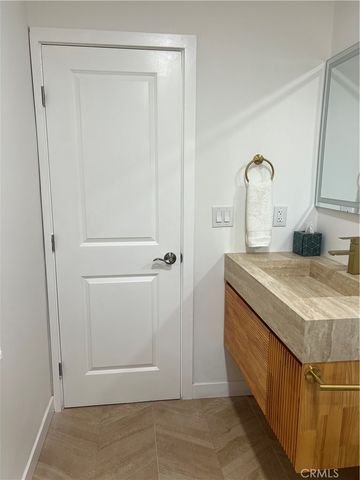 4040 Lehman, La Crescenta, CA 91214