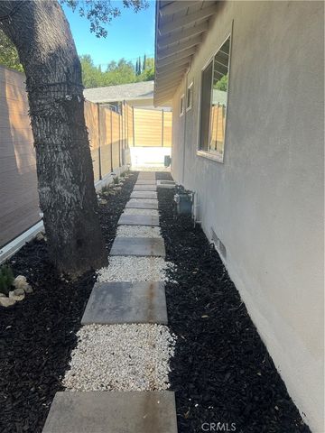 4040 Lehman, La Crescenta, CA 91214