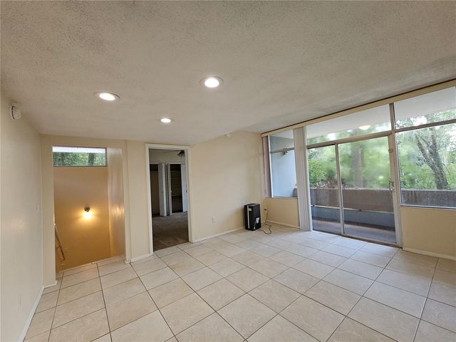 2818 SW 2ND AVENUE, Gainesville, FL 32607