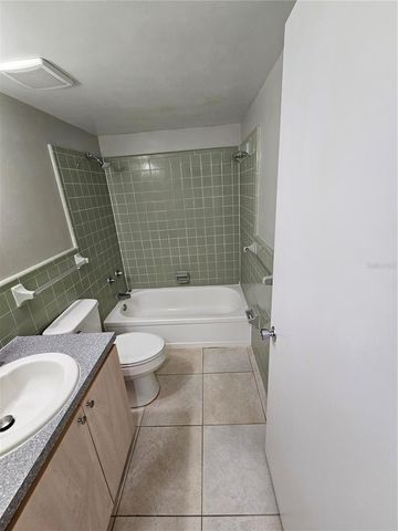 2818 SW 2ND AVENUE, Gainesville, FL 32607