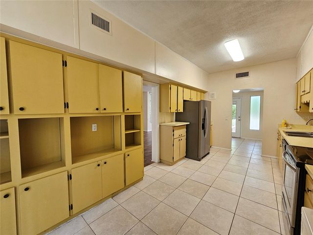 2818 SW 2ND AVENUE, Gainesville, FL 32607