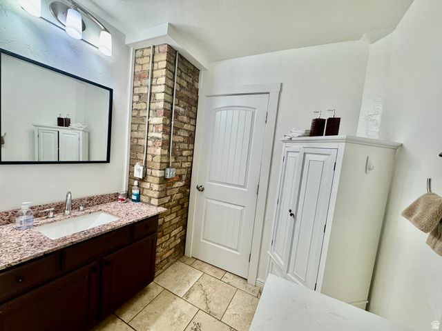 211 N 200 W, Salt Lake City, UT 84103