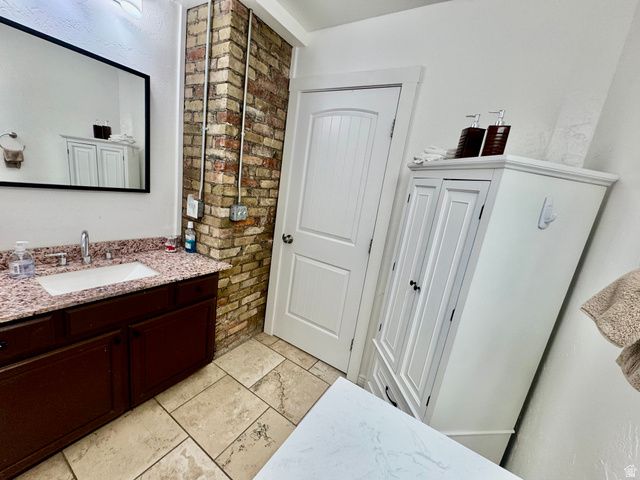 211 N 200 W, Salt Lake City, UT 84103