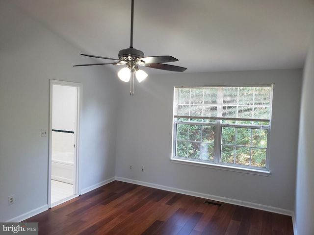 6839 SIGNATURE CIR, Alexandria, VA 22310
