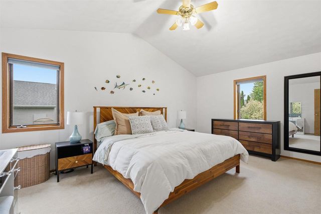 W2303 ST GERMAINE COURT, Appleton, WI 54915