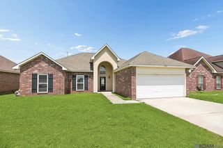 23879 Southpoint Dr, Denham Springs, LA 70726