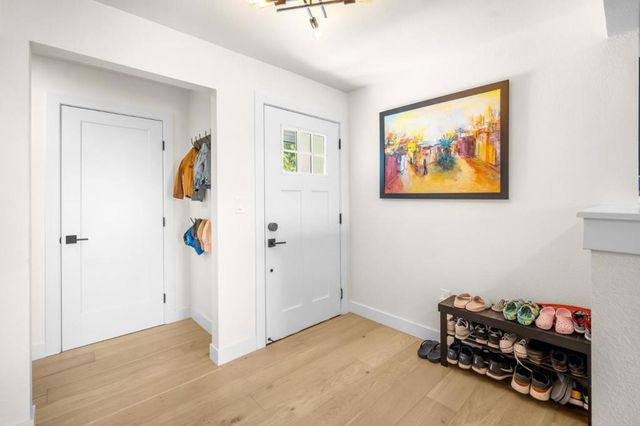 2125 Mangin Way, San Jose, CA 95148