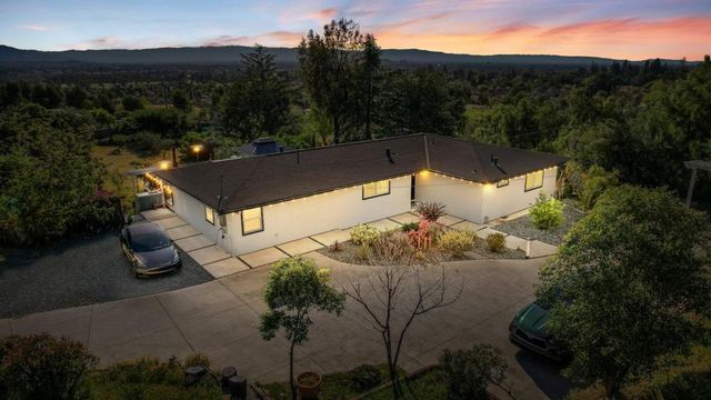 2125 Mangin Way, San Jose, CA 95148