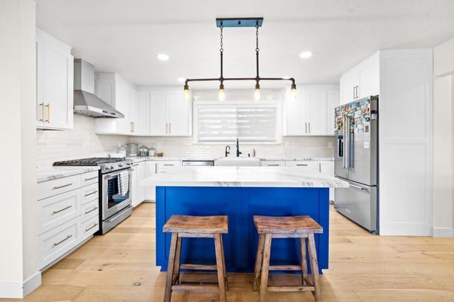 2125 Mangin Way, San Jose, CA 95148