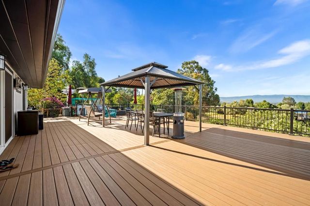 2125 Mangin Way, San Jose, CA 95148