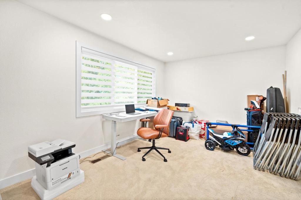 Image 42 of property listing at 2125 Mangin Way, San Jose, CA 95148