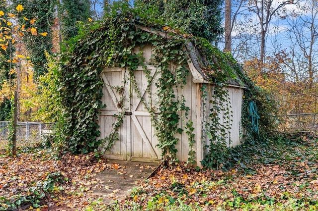 3329 Cardinal Ridge Drive, Greensboro, NC 27410