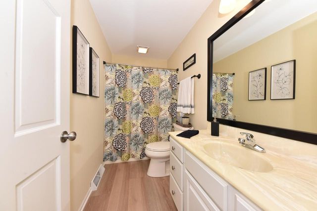 N65W15321 Blue Heron DRIVE, Menomonee Falls, WI 53051
