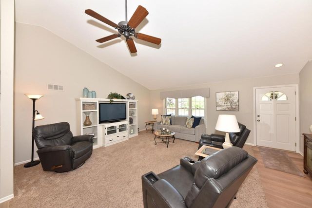 N65W15321 Blue Heron DRIVE, Menomonee Falls, WI 53051
