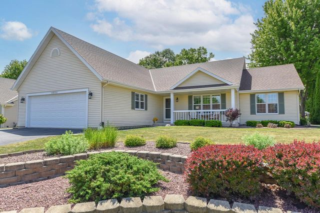 N65W15321 Blue Heron DRIVE, Menomonee Falls, WI 53051
