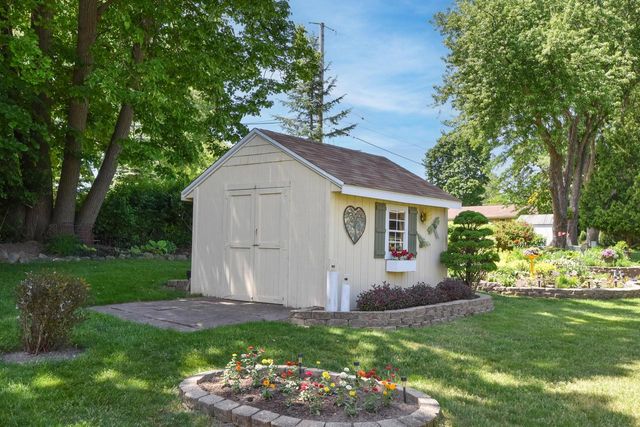 N65W15321 Blue Heron DRIVE, Menomonee Falls, WI 53051