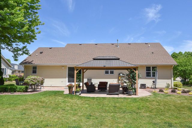 N65W15321 Blue Heron DRIVE, Menomonee Falls, WI 53051
