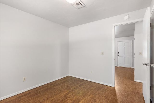 505 Meadow Lake Drive, Edmond, OK 73003
