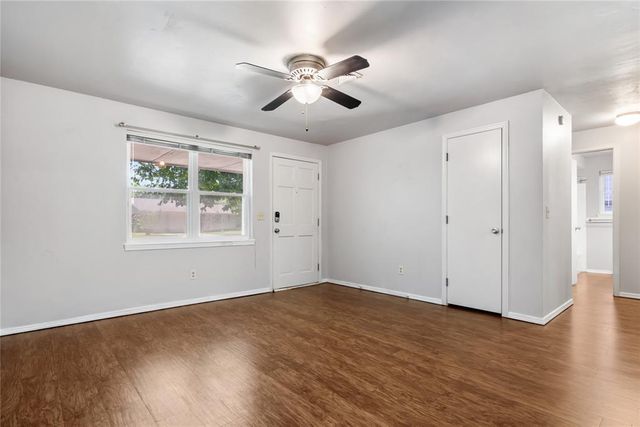 505 Meadow Lake Drive, Edmond, OK 73003